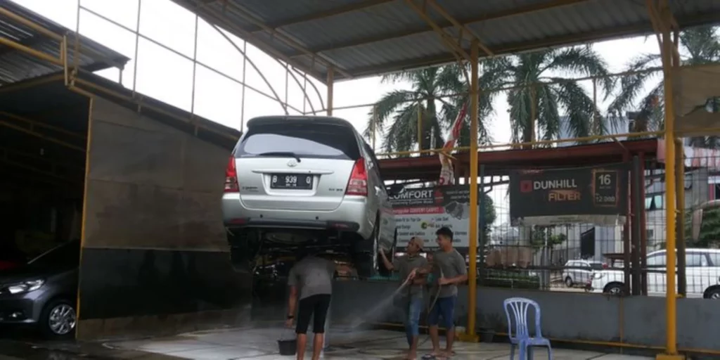 bisnis pencucian mobil dan motor